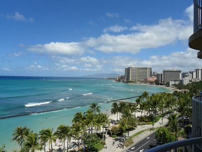 Hawaii,Waikiki Beach small_edited-2.jpg