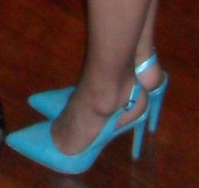 blue shoes1.jpg