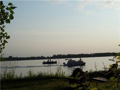 72a07689bdf9.jpg