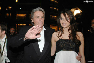 anouchka-delon.jpg