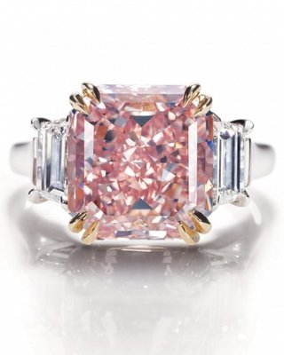 Harry Winston Assher Cut.jpg