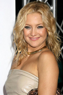326x489_Quality100_330x495_Kate%20Hudson2.jpg