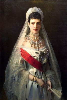 405px-Maria_Feodorovna_by_Kramskoj.jpg