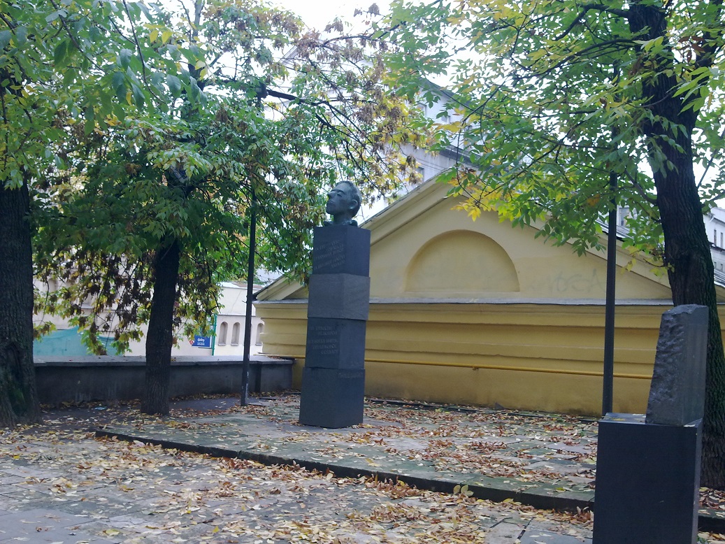 24092012368.jpg