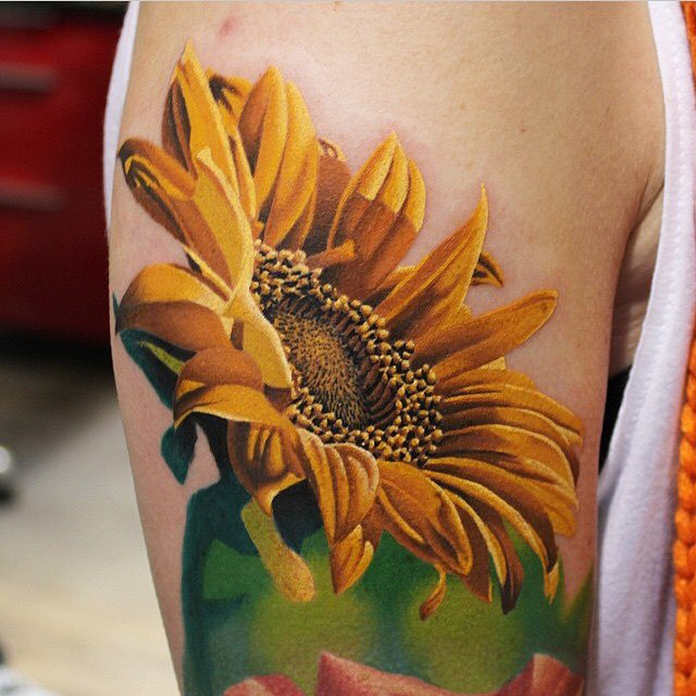 realism-tattoo-sunflower-big.jpg