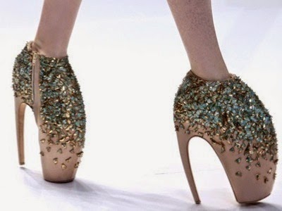 shoes001.jpg