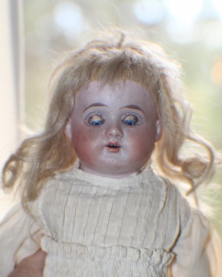 doll2.jpg