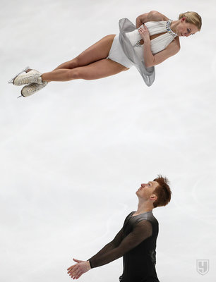 860657-evgenija-tarasova-i-vladimir-morozov.jpg